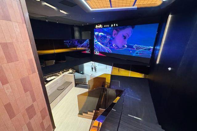 上海首家AI机器人“入职”的电影院来了你会去体验吗?(图11) 上海首家AI机器人“入职”的电影院来了你会去体验吗?(图11)